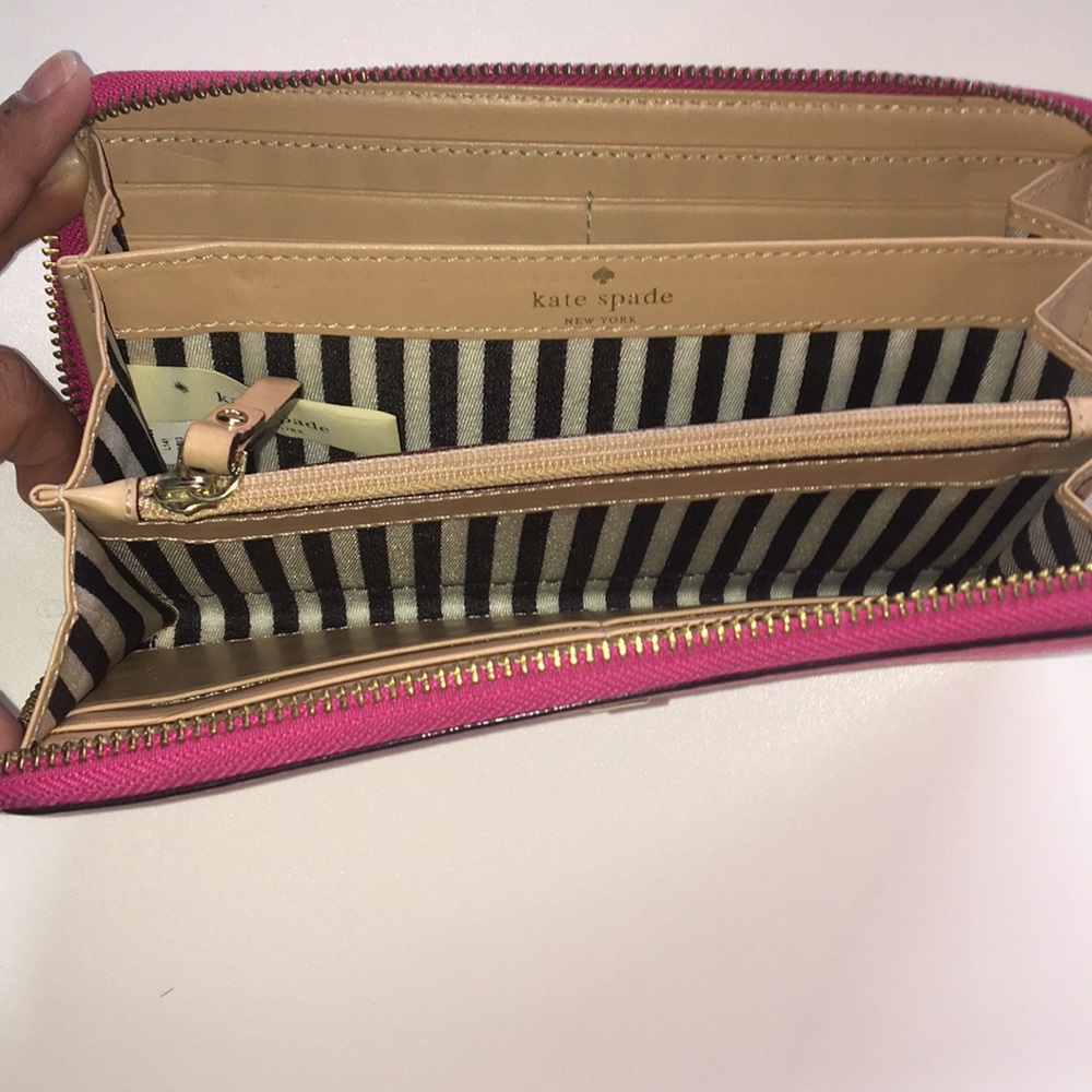 Kate Spade Wallet - Picture 3 of 8